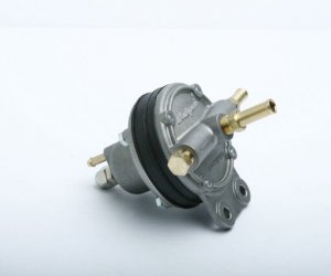 Fuel presure regulator